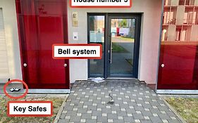 Mosel Home Studios - Netflix - modern&zentral